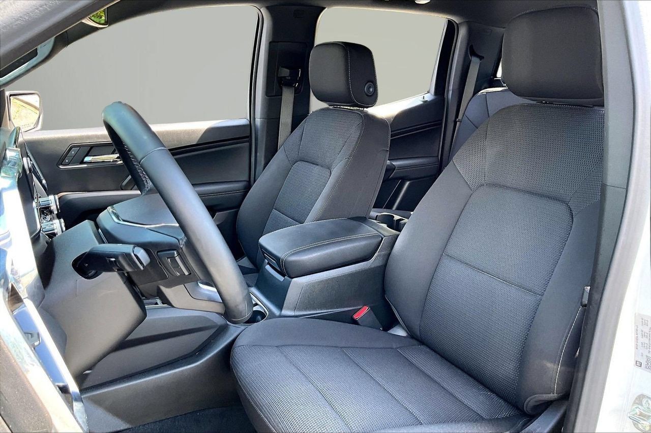 Used 2025 GMC Canyon Elevation w/ Convenience Package RWD image 20