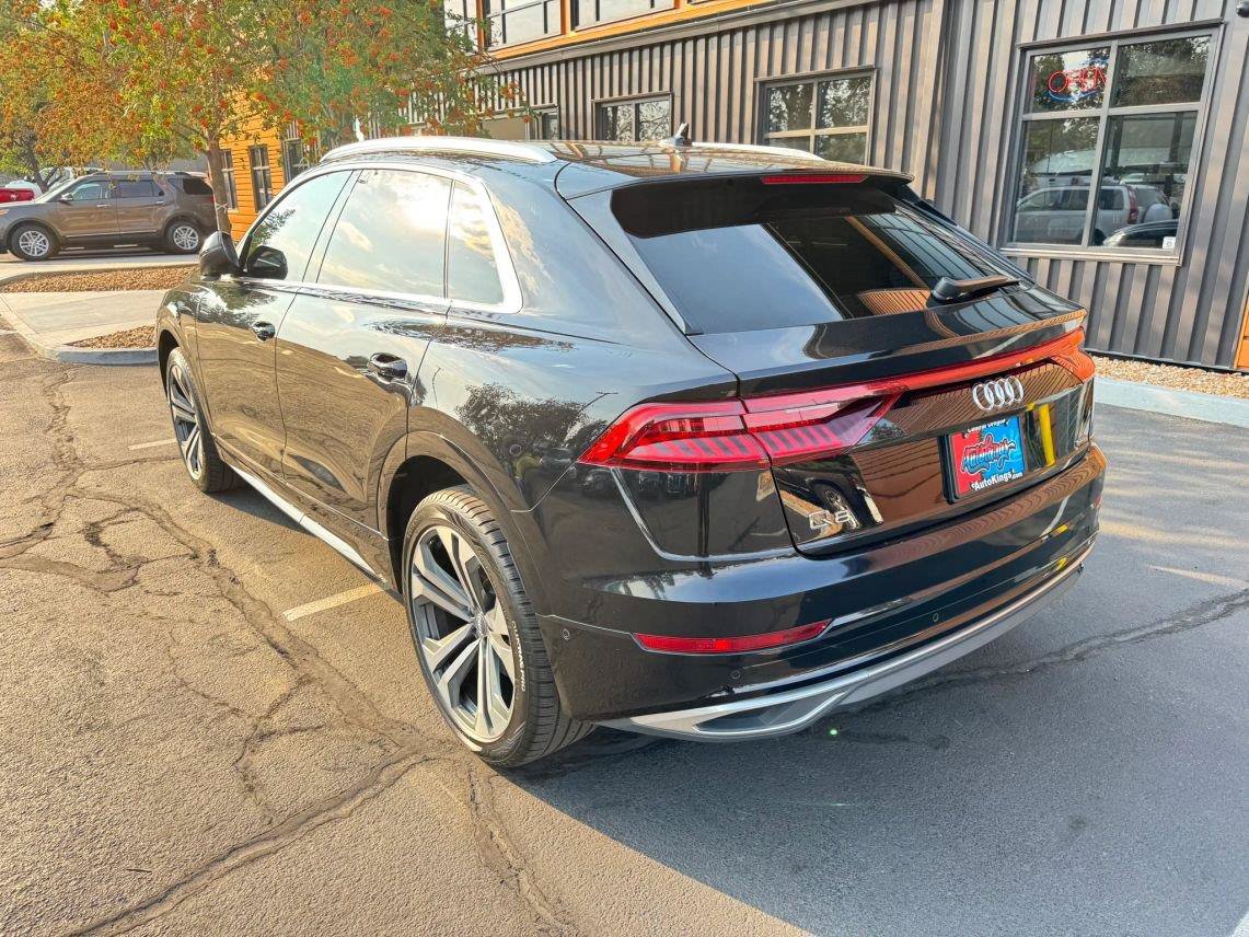 Used 2019 Audi Q8 Premium Plus w/ Premium Plus AWD/4WD image 3