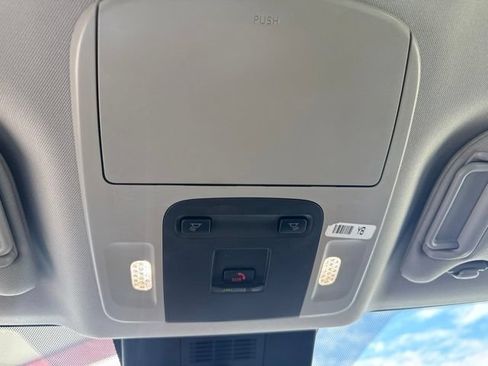 Used 2025 Toyota Camry LE FWD image 22