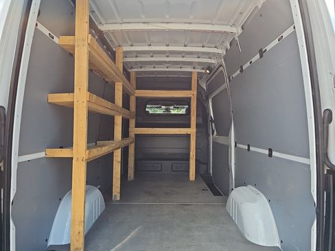 Used 2023 Mercedes-Benz Sprinter 2500 image 13