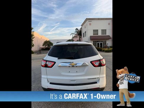 Used 2016 Chevrolet Traverse LT w/ Style and Technology Package image 5