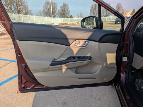 Used 2014 Honda Civic LX image 11