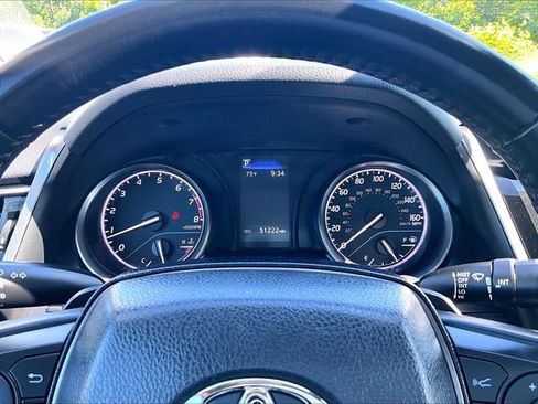 Used 2023 Toyota Camry SE FWD image 24