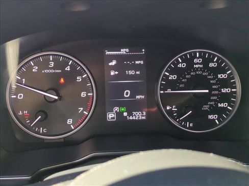 Certified 2025 Subaru Outback Limited XT AWD/4WD image 11
