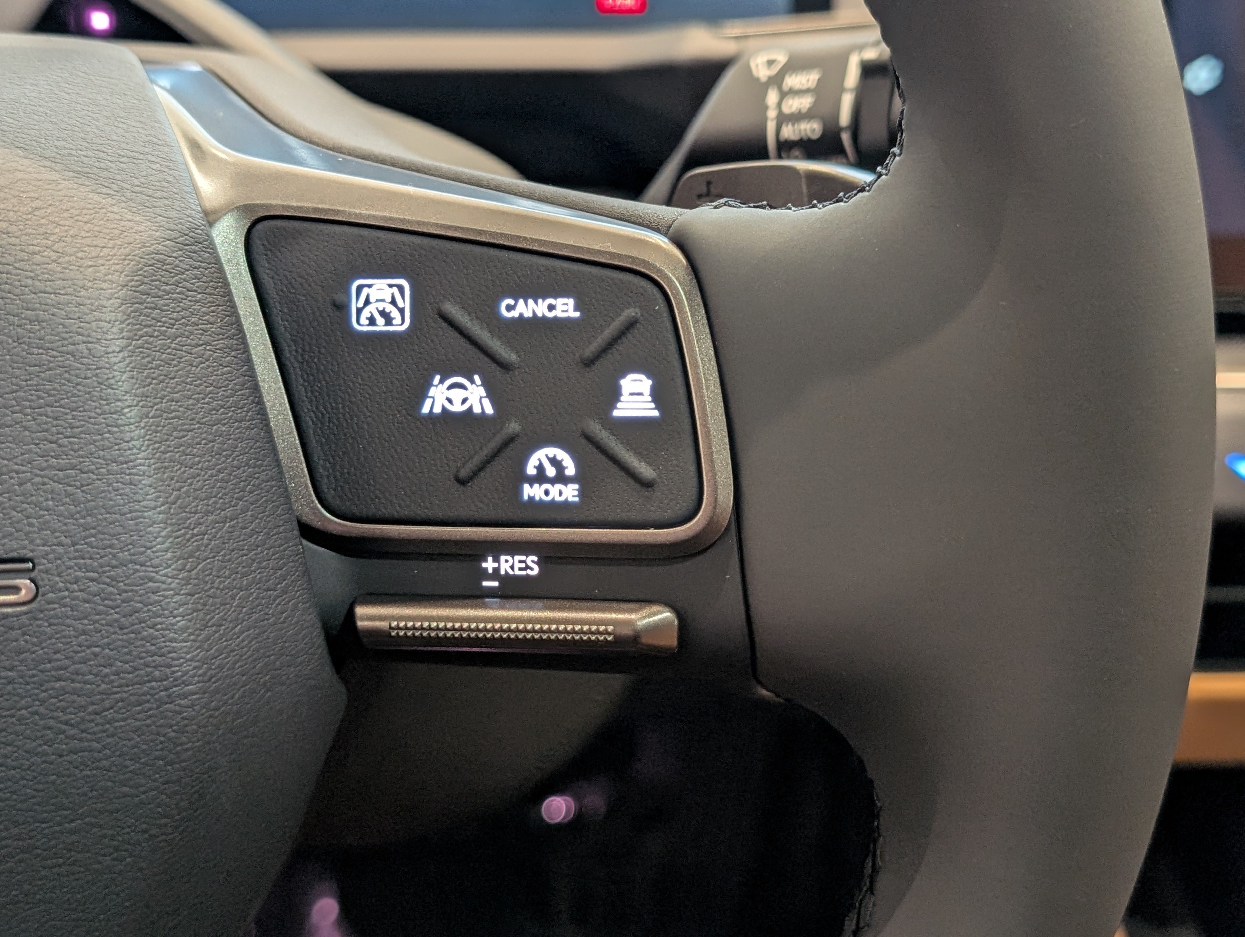New 2026 Lexus ES 500e w/ Convenience Package AWD/4WD image 21