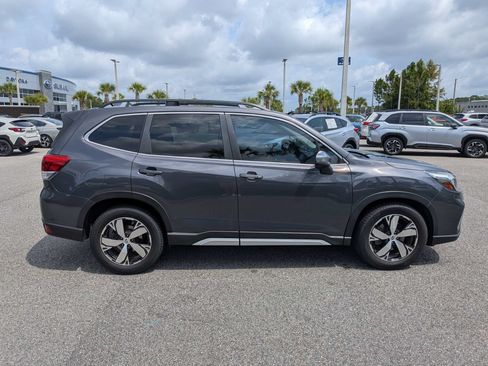 Used 2020 Subaru Forester Touring w/ Popular Package #2 AWD/4WD image 3