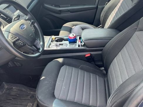Used 2019 Ford Edge SE AWD/4WD image 9