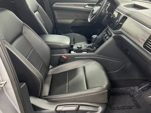 Used 2022 Volkswagen Atlas Cross Sport SE w/ Panoramic Sunroof Package AWD/4WD image 21