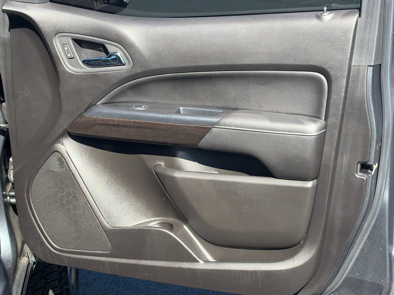 Used 2017 GMC Canyon SLE w/ SLE Convenience Package RWD image 14