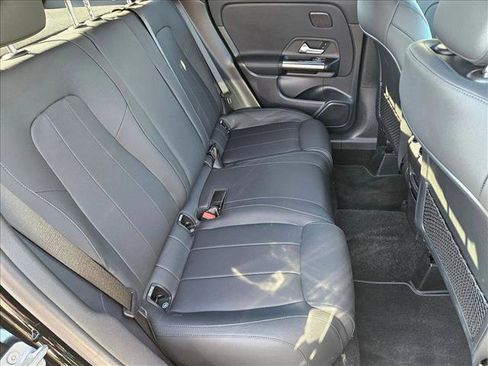 Certified 2025 Mercedes-Benz GLA 250 image 18