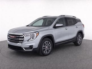 Used 2024 GMC Terrain SLT w/ Infotainment Package II FWD video 1