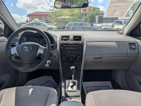 Used 2010 Toyota Corolla FWD image 16