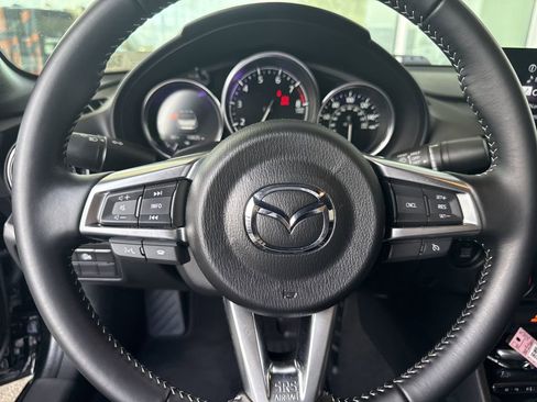 Used 2024 MAZDA MX-5 Miata Sport image 16