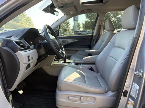 Used 2020 Honda Pilot EX-L image 11