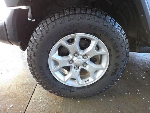 Used 2021 Jeep Wrangler Unlimited Islander w/ Uconnect 4C Nav & Sound Group image 64