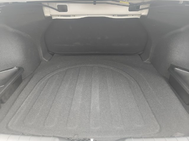 Certified 2025 Hyundai Elantra SE FWD image 19