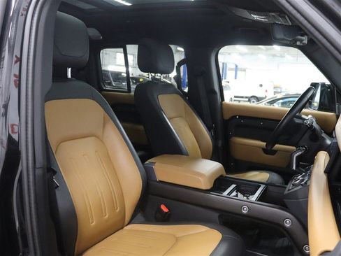 Used 2021 Land Rover Defender 110 X AWD/4WD image 24