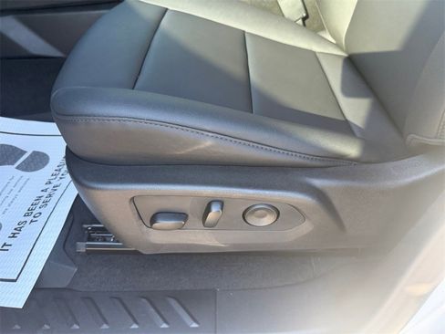 Certified 2026 Chevrolet Colorado Trail Boss image 13