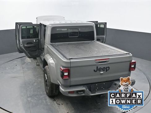 Used 2022 Jeep Gladiator Overland image 71