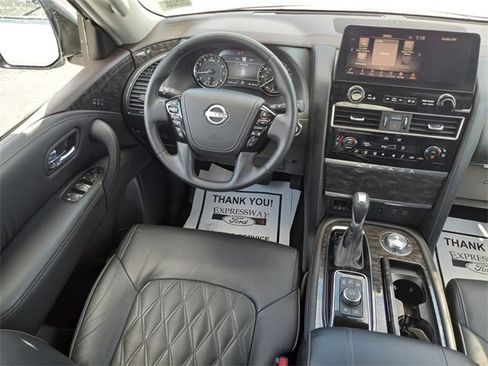 Used 2024 Nissan Armada Platinum w/ Captain's Chairs Package image 16