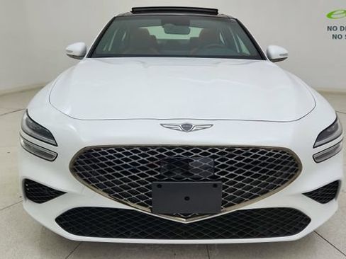 Used 2025 Genesis G70 2.5T image 2