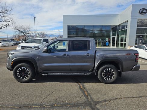 Used 2024 Nissan Frontier PRO-4X w/ Technology Package image 3