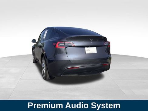 Used 2021 Tesla Model Y 2WD image 3