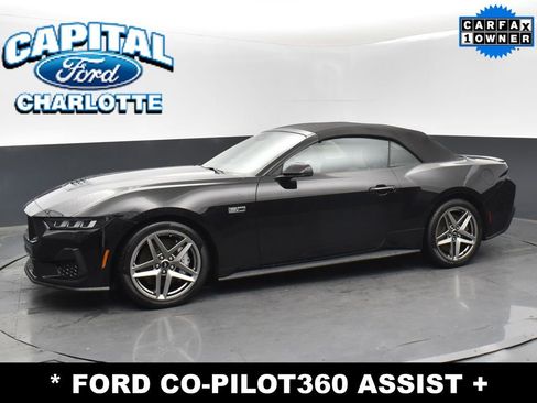 Used 2024 Ford Mustang GT Premium image 4