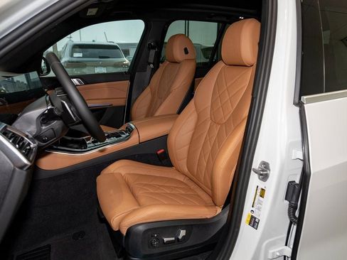 New 2026 BMW X5 xDrive50e w/ Premium Package AWD/4WD image 34