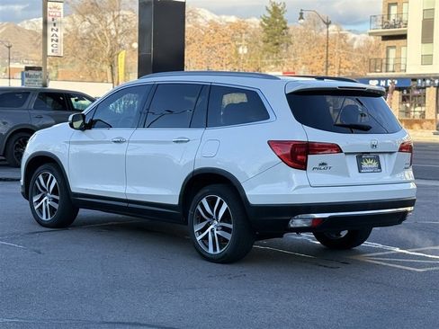 Used 2018 Honda Pilot Elite image 5