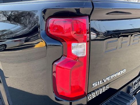 Used 2022 Chevrolet Silverado 2500 LTZ w/ Z71 Chrome Sport Edition image 41