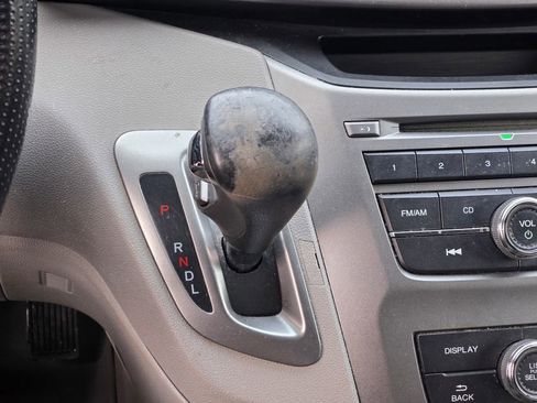 Used 2014 Honda Odyssey LX image 32