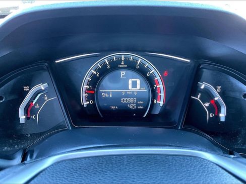 Used 2017 Honda Civic Sport image 21