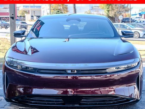 Used 2024 Lucid Air Touring image 2