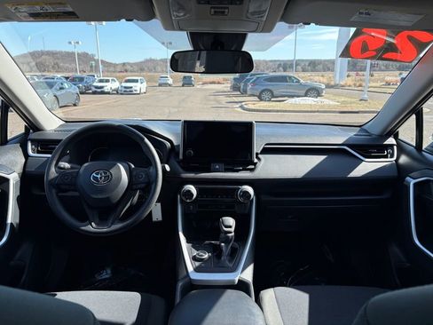 Certified 2025 Toyota RAV4 LE image 17