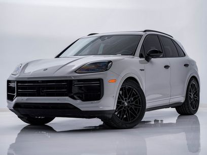 Certified 2025 Porsche Cayenne Turbo