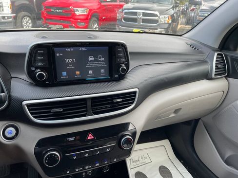 Used 2019 Hyundai Tucson Value AWD/4WD image 21