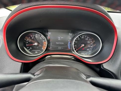 Used 2020 Jeep Compass Trailhawk w/ Cold Weather Group AWD/4WD image 29