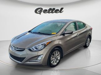 Used 2015 Hyundai Elantra SE w/ Option Group 02 FWD video 1