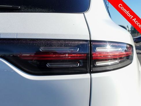 Used 2019 Porsche Cayenne image 7