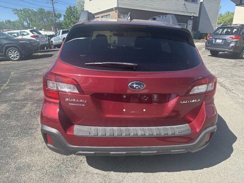 Used 2018 Subaru Outback 2.5i Premium AWD/4WD image 6