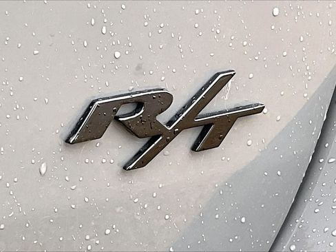 Used 2022 Dodge Durango R/T w/ Blacktop Package AWD/4WD image 7