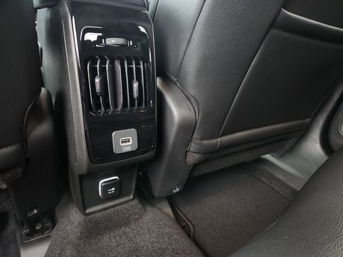 New 2026 Jeep Compass Limited image 29