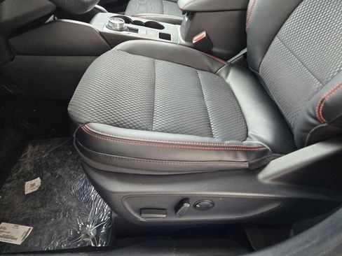 New 2025 Ford Escape ST-Line w/ Tech Pack #1 image 18