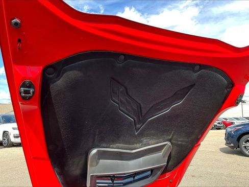 Used 2017 Chevrolet Corvette Stingray Convertible RWD image 31