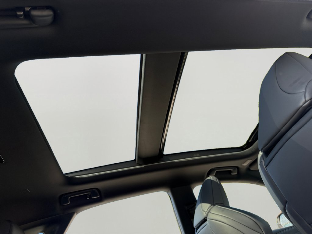 New 2026 Lexus RX 350 F Sport AWD/4WD image 4