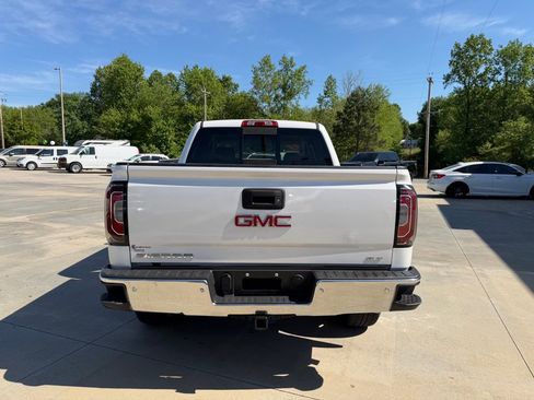 Used 2018 GMC Sierra 1500 SLT image 5