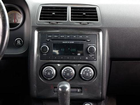 Used 2013 Dodge Challenger SXT RWD image 32