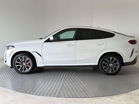 New 2026 BMW X6 xDrive40i w/ Premium Package AWD/4WD image 2