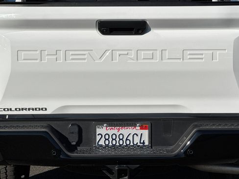 Used 2024 Chevrolet Colorado Z71 w/ Z71 Convenience Package 2 image 44